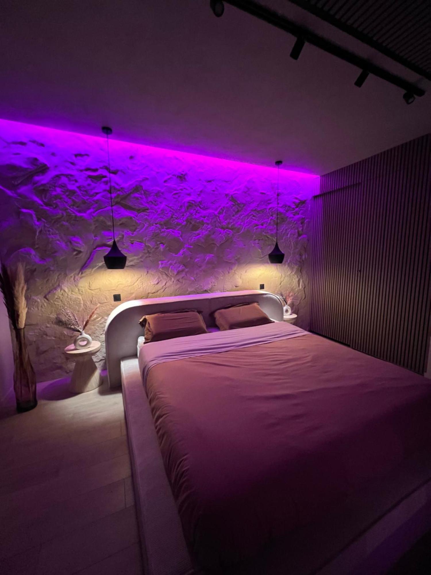Harmony Room Suite Avec Balneo Angers Extérieur photo